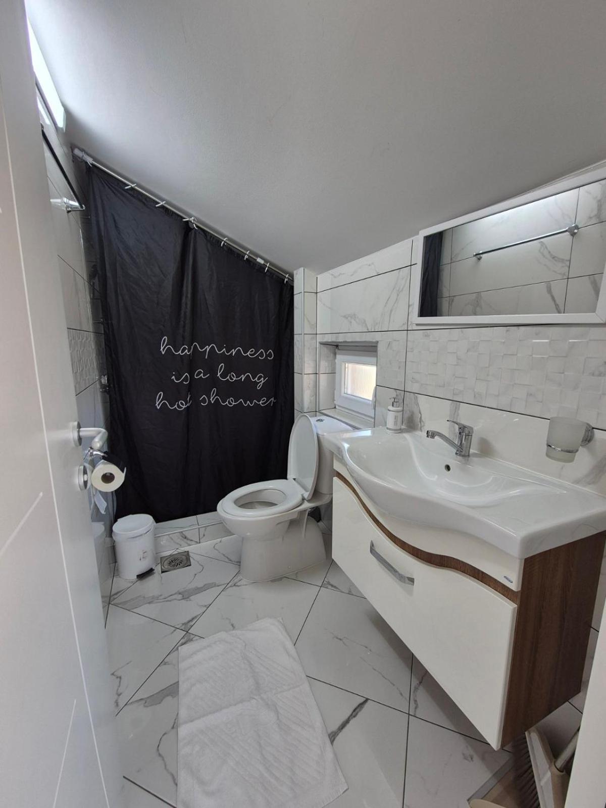 Apartmani "Roshu" โซโคบานยา ภายนอก รูปภาพ