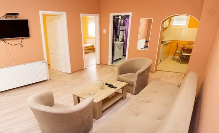 Apartmani "Roshu" โซโคบานยา ภายนอก รูปภาพ