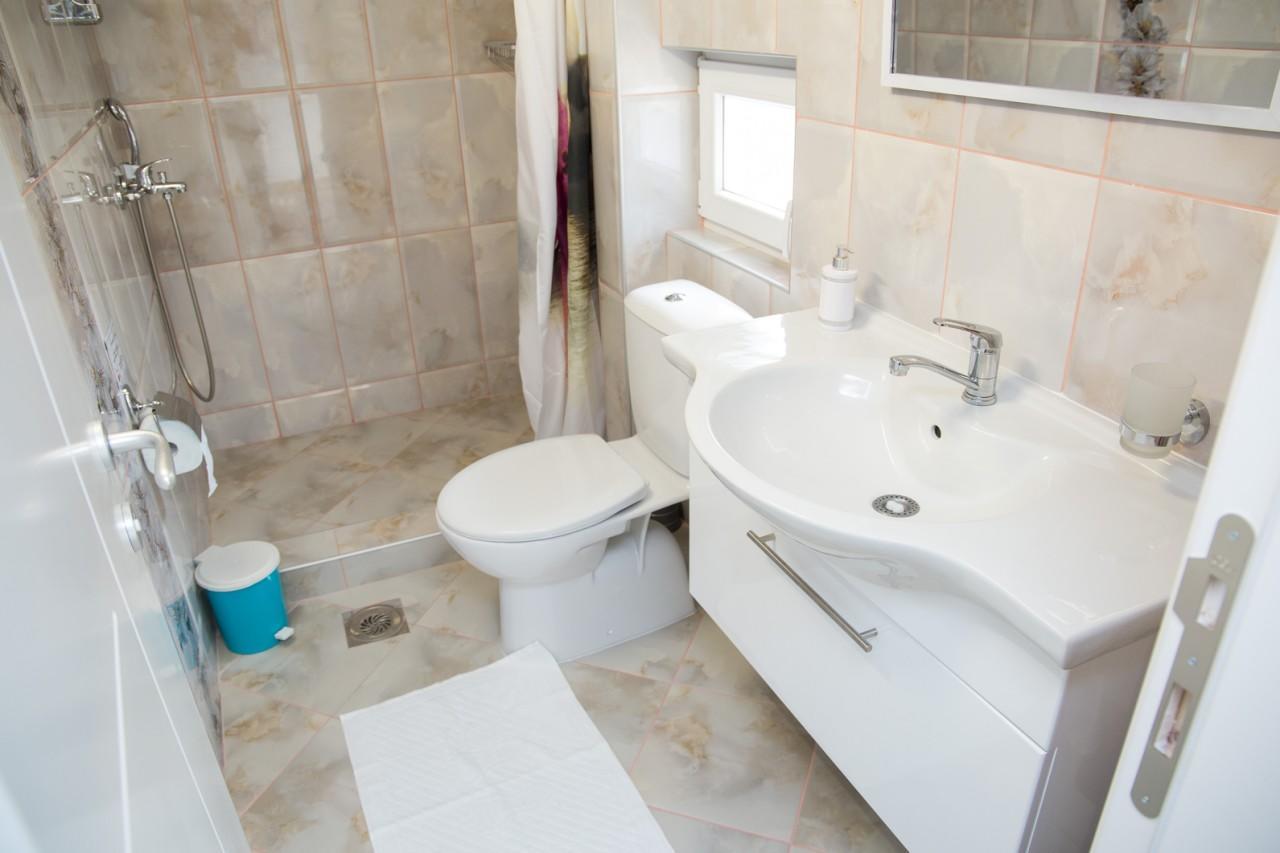 Apartmani "Roshu" โซโคบานยา ภายนอก รูปภาพ