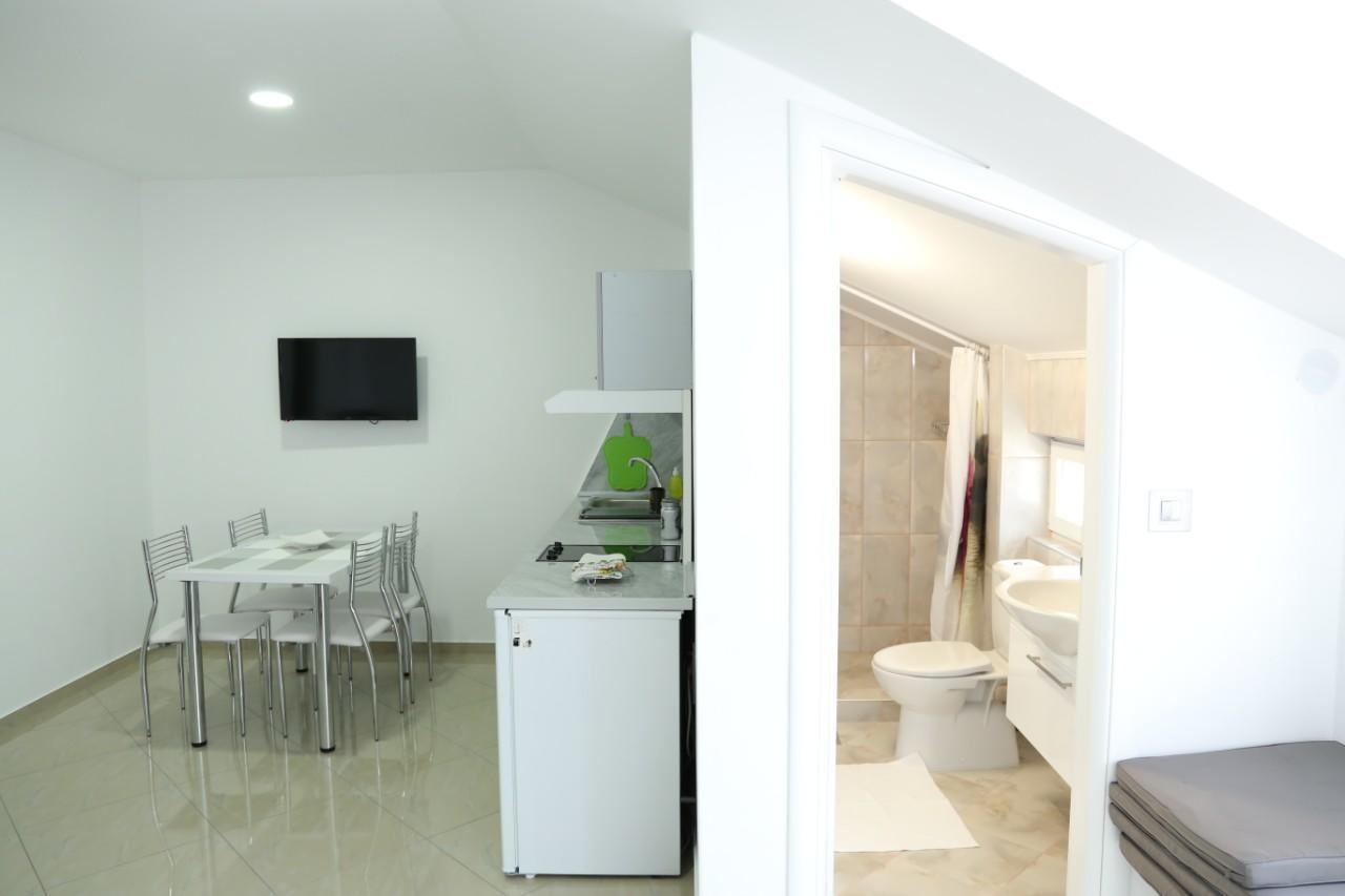Apartmani "Roshu" โซโคบานยา ภายนอก รูปภาพ